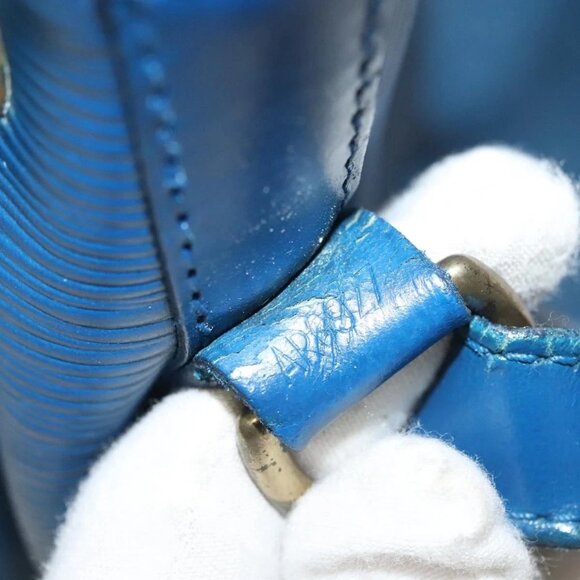 LOUIS VUITTON Epi Petit Noe Shoulder Bag Blue - Picture 11 of 16